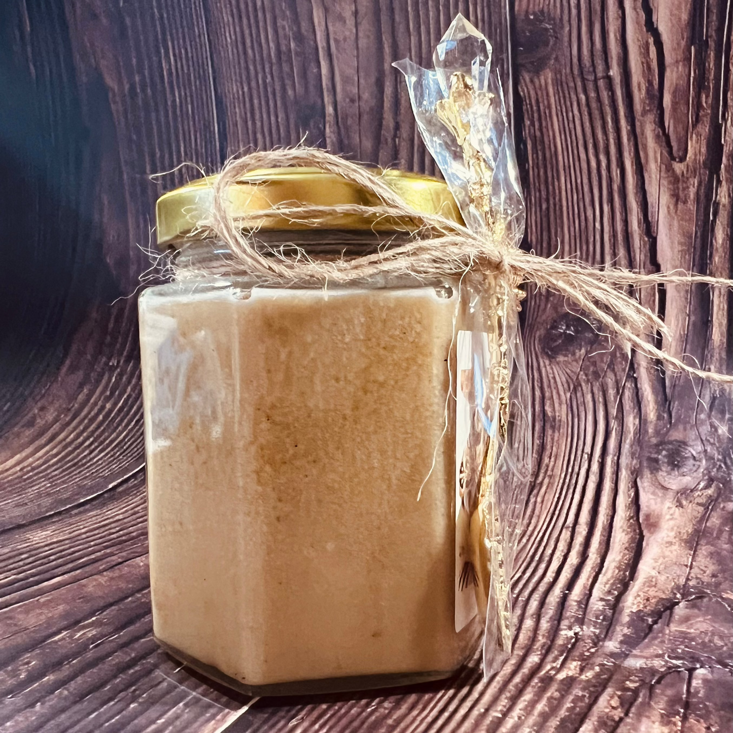Vanilla Bean Creamed Honey β 6oz Glass Jar, Sweetens Cakes, Cookies & Muffins