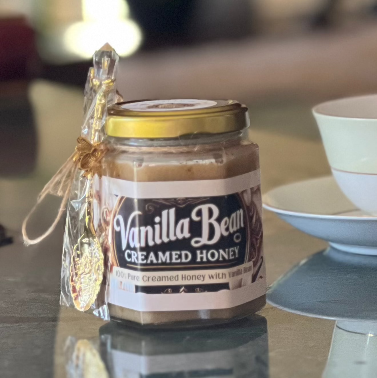 Limited Edition Vanilla Bean Creamed Honey β 6oz Glass Jar, Perfect for Special Occasions
