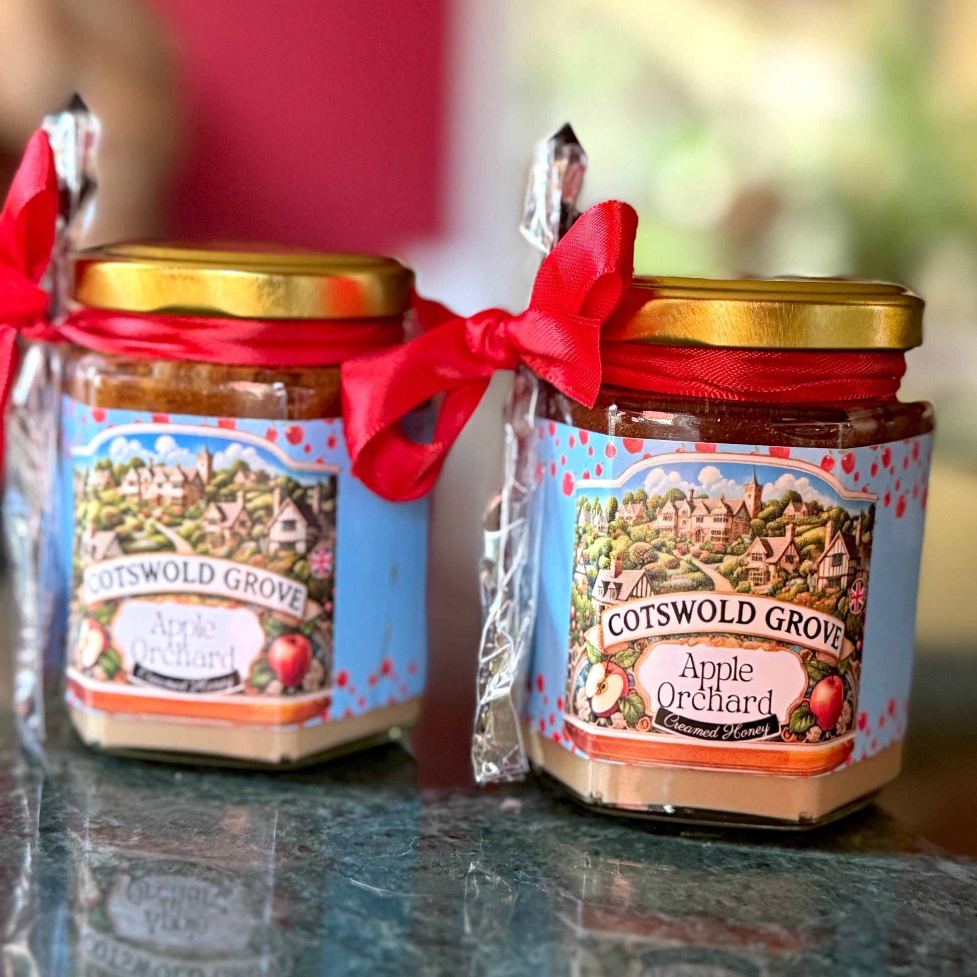 Apple Creamed Honey with Caramelized Honey Layer – 6oz Glass Jar, Sweet Apple & Rich Caramel Flavo